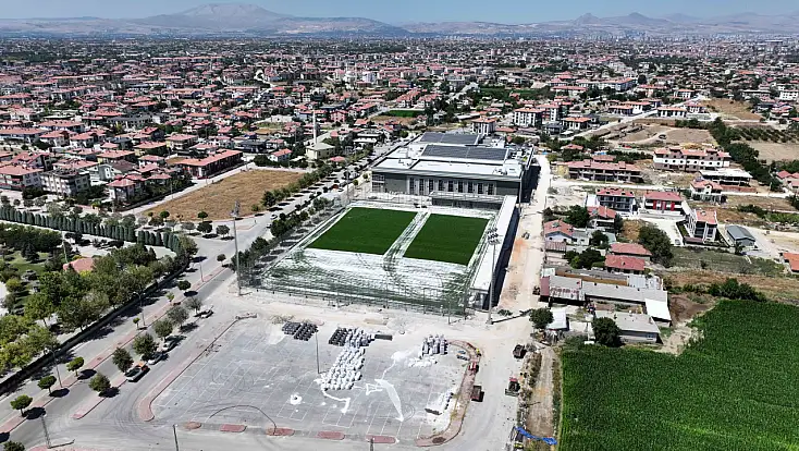Karatay’da ilçe tarihinin en büyük yatırımı gün sayıyor