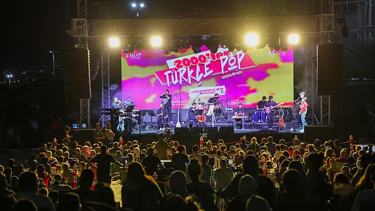 Kelebekler Vadisi’nde 2000’ler rüzgârı esti