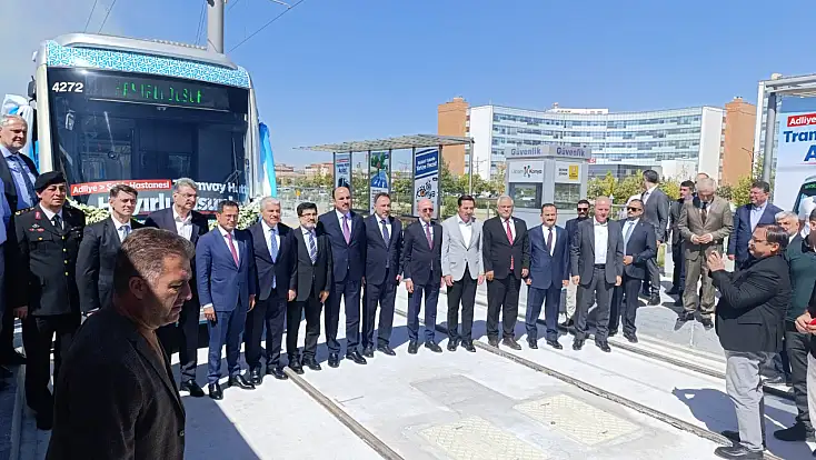 Konya’da Adliye-Şehir Hastanesi Tramvay Hattı hizmete girdi