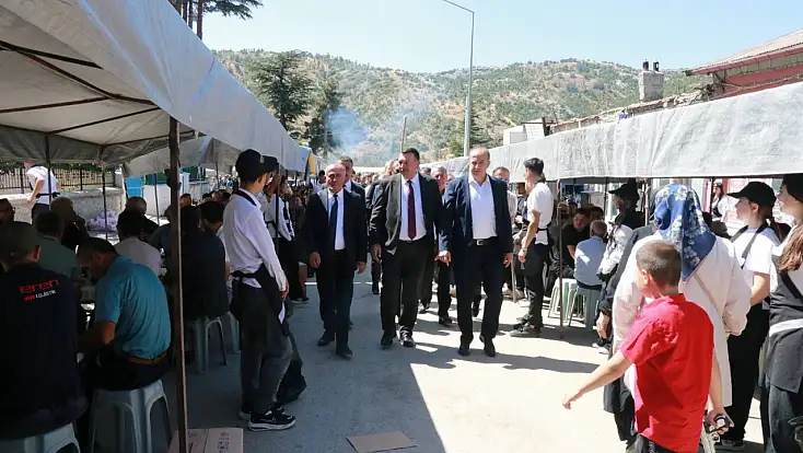 Konya’da çifte coşku: Asırlık gurur kirazla taçlandı