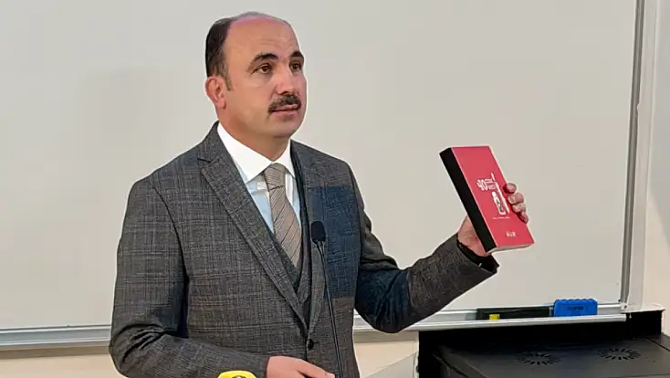 Konya’da Filistin’in hafızasını yaşatan kitap: 40 Çizgi 40 Öykü
