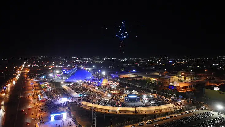 Konya’da gökyüzü hareketlenecek! 1000 drone ve Türk Yıldızları aynı festivalde
