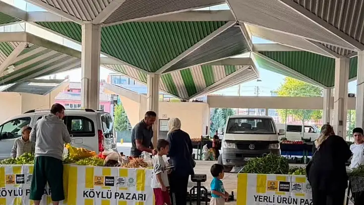 Konya’da her Cumartesi kapış kapış gidiyor: Doğal ürün arayanlar o pazara akın ediyor