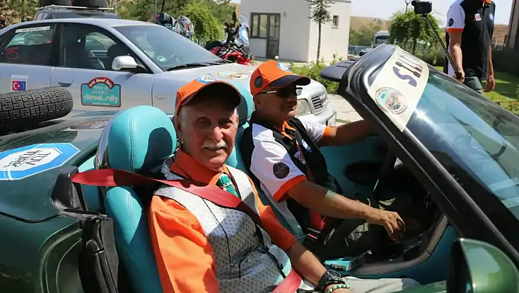 Konya’da huzurevi sakinlerine ralli heyecanı