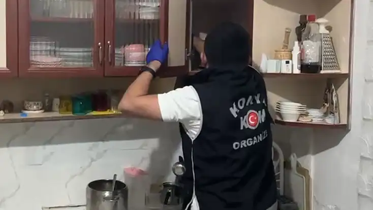 Konya’da ‘Kıskaç’ operasyonu: 244 ruhsatsız tabanca ele geçirildi