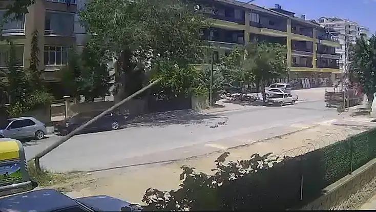 Konya'da korku dolu dakikalar: Güvenlik kamerası her şeyi kaydetti!