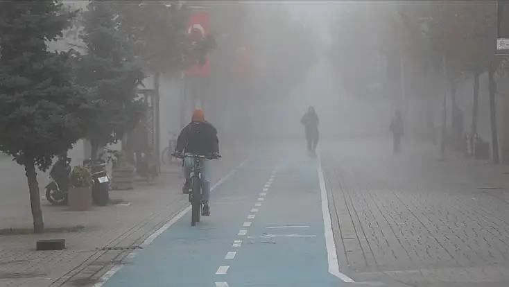 Konya’da sis alarmı: Sıcaklıklar 10 derece birden düşecek!