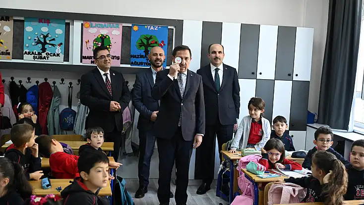 Konya'da tahtayı göremeyen çocuklar bu projeyle fark edilecek