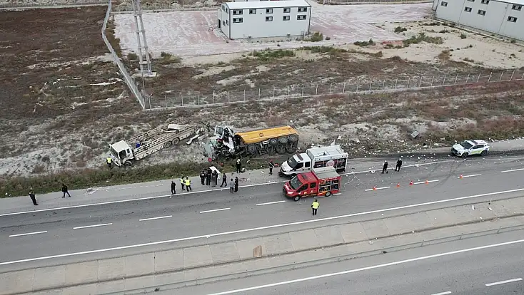 Konya’da TIR demir yüklü kamyona çarptı! Süleyman Bayrak hayatını kaybetti