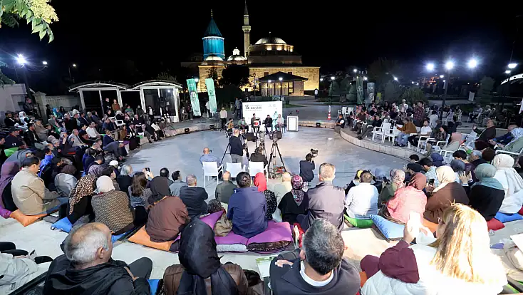 Konya'da unutulmaz gece! Mevlânâ Dergâhı’nda gönüllere dokunan buluşma