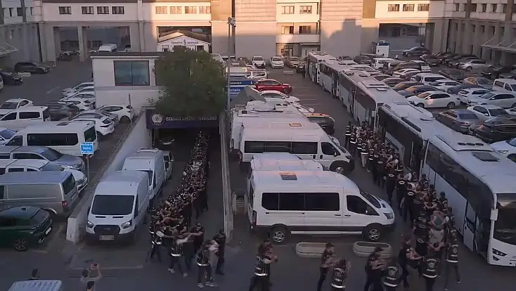 Konya dahil 12 ilde nefes kesen operasyon! Kırmızı bültenli suç örgütlerine darbe
