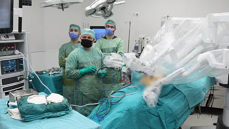 Konya’daki o hastanede robotik cerrahi gücü ikiye katlandı