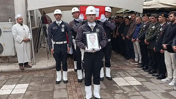 Konya evladını dualarla uğurladı: Başkomiser Hacı Murat Özbal’a veda