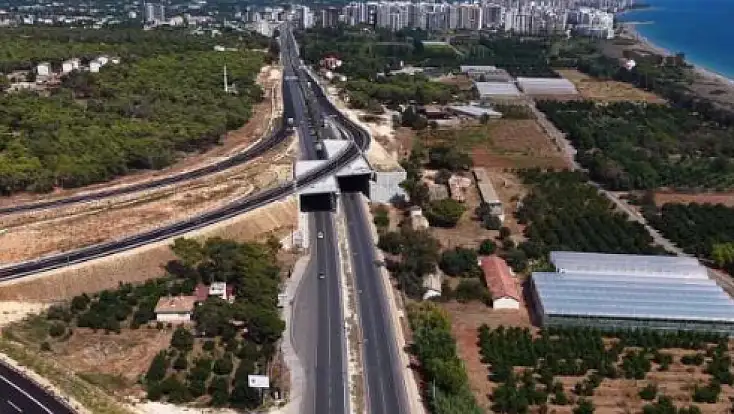 Konya-Mersin yolunda ulaşımı kolaylaştıracak proje tamamlanmak üzere