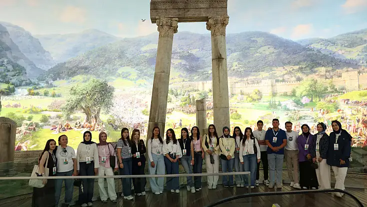 Konya'nın Genç Seyyahları bu kez Osmanlı'nın ilk başkentine gidiyor
