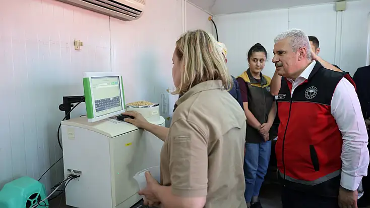 Konya Valisi Akın Sarayönü’nde üreticilerle buluştu