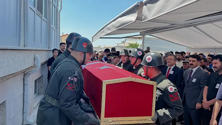 Konyalı Uzman Erbaş Hüseyin Uzundemir son yolculuğuna uğurlandı