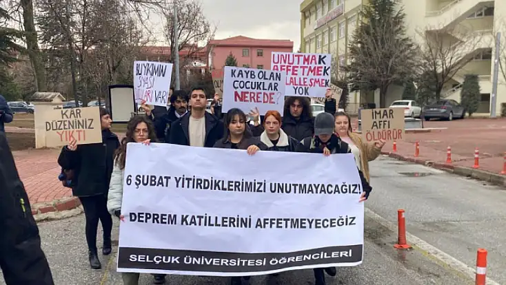 Selçuk Üniversitesi öğrencilerinden 6 Şubat depremleri için basın açıklaması: 'Unutmadık, affetmeyeceğiz'