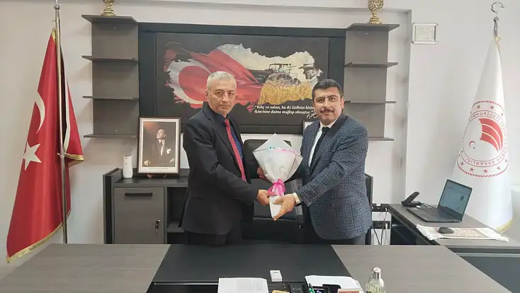 Selçuklu'da görev değişimi: Yeni müdür mesaiye başladı