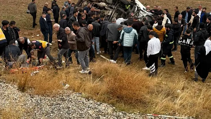 Van’daki zincirleme kazadan acı haber: Polis memuru Tayfun Akalan şehit oldu