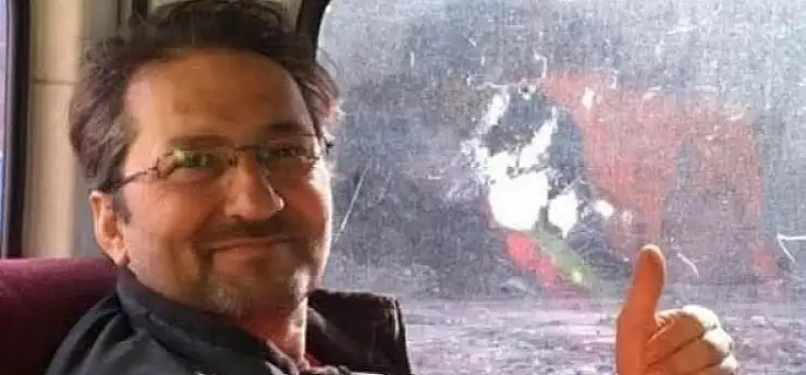 6'ıncı kattan düşen demir parçası inşaat işçisini hayattan kopardı