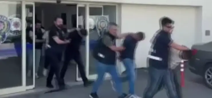 'Ağa' lakabıyla vatandaşlara korku salıyorlardı: Emniyetten kaçamadılar!