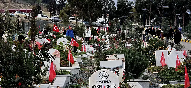 Aynı gün, tarifsiz acı! Binlerce mezar taşlarında tek bir tarih yazıyor
