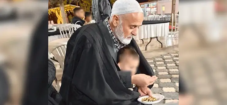 Camiye gitmek için yola çıkmıştı, feci şekilde hayatını kaybetti