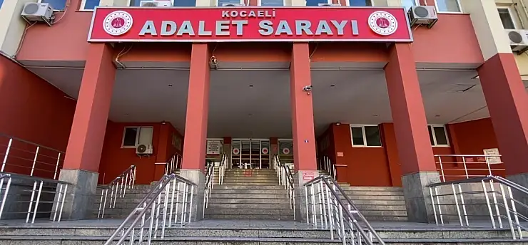 'Cinler kan istiyor' dediler, 130 bin lirasını aldılar!