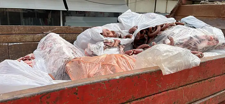 Dana sucuğunda domuz eti çıktı! 2,6 ton sucuk imha edildi