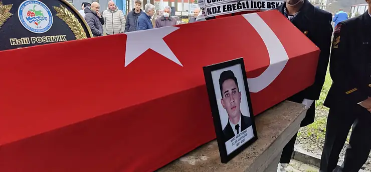 Ereğli'de acı kayıp: Genç astsubay son yolculuğuna askeri törenle uğurlandı