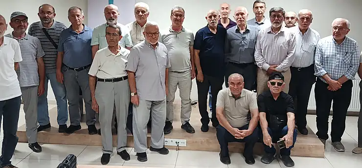 'Evren'in Yaratılışı ve Kur'an' adlı kitabın yazarı Ziyaeddin Güneş: Akletmek farzdır