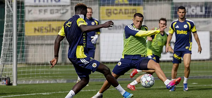 Fenerbahçe'de Aston Villa hazırlıkları sürüyor