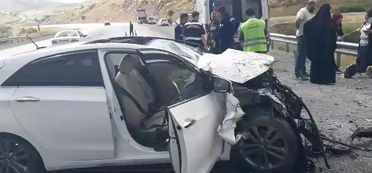 Fındık işçilerini taşıyan minibüs devrildi: Çok sayıda yaralı var!