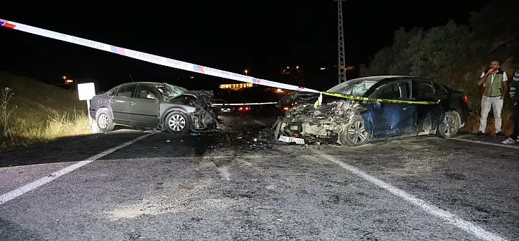 Hatalı sollamanın bedeli ağır oldu: 1 ölü çok sayıda yaralı var!