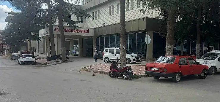 İki aile arasındaki tartışma kanlı bitti! 17 yaşındaki Muhammet Ali öldü, babası yaralandı