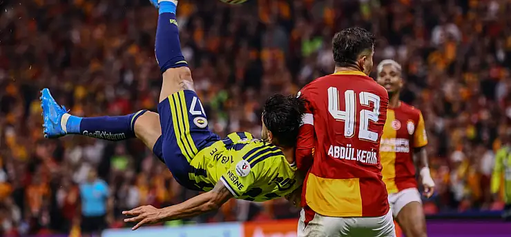 İrfan Can Kahveci'den Galatasaray derbisinde bir ilk