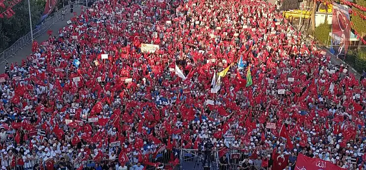 İYİ Parti Konya'dan Balıkesir'deki 'Bayrak Açıyorum' mitingine destek