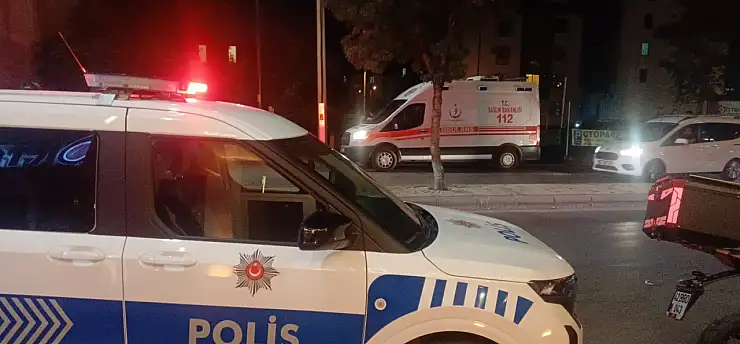 Kaldırımda yol verme meselesi kanlı bitti