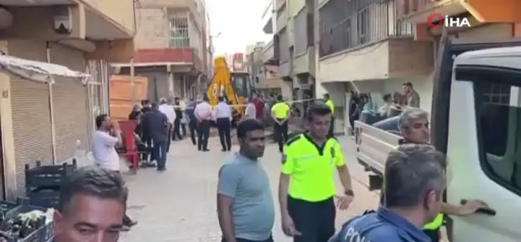 Kamyonun altında kalan 6 yaşındaki Zeynep feci şekilde can verdi!