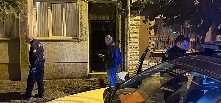 Komşusunun evine gitti, bir daha çıkamadı! 43 yaşındaki kadının ölümü şüpheli bulundu