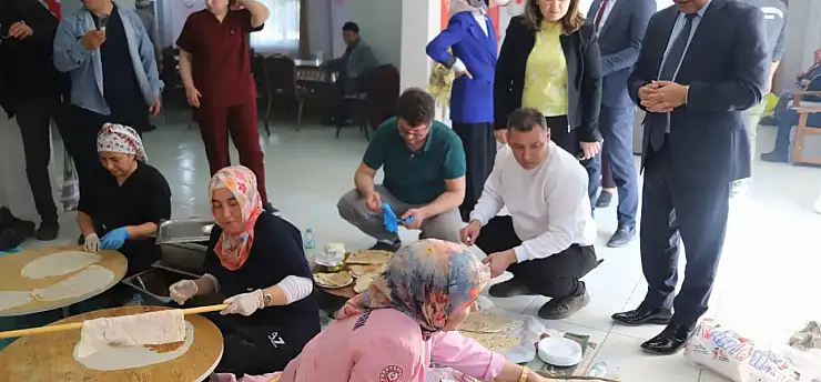 Konya'da huzurevinde lezzet buluşması