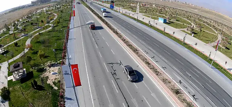 Konya'da yola çıkacaklar dikkat: O güzergah trafiğe kapatıldı!