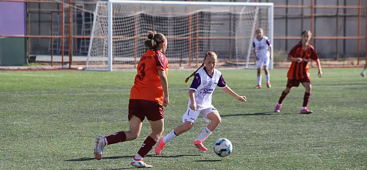 Konya Genç Ülküm Spor'un genç kızları şov yaptı: 13-0