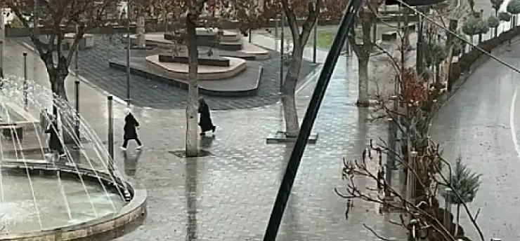 Konya için uyarı verildi: Sağanak yağış günler sürecek!