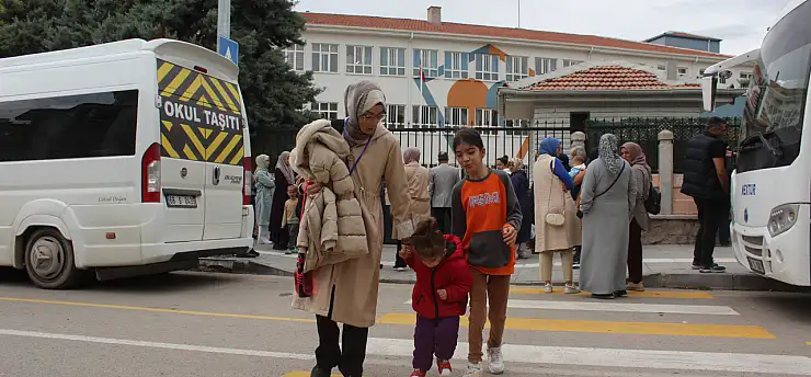 Konya'nın komşu ilinden ilham veren azim hikayesi! 7 yaşında yürümeyi başardı, şimdi doktor olmak istiyor