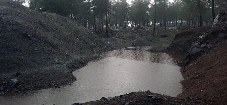 Yağmur sonrası oluşan çukur faciaya yol açtı: 10 yaşındaki çocuk hayatını kaybetti