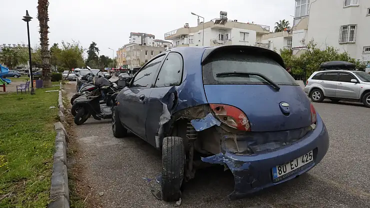 1 araç ve 6 motosikleti hurdaya çeviren şahsın tavırları 'pes' dedirtti