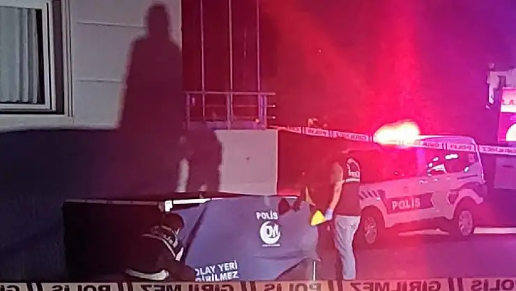 10. kattan düşen adam hayatını kaybetti!