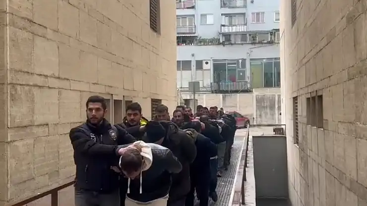 12 ilde eş zamanlı operasyon